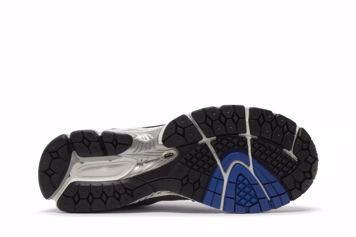 New Balance 1906R Silver Team Royal, view 5