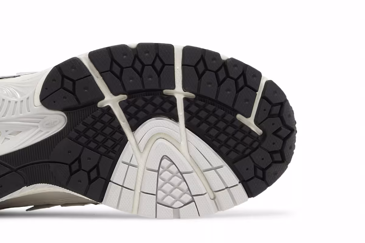 New Balance 1906R Rain Cloud, view 6
