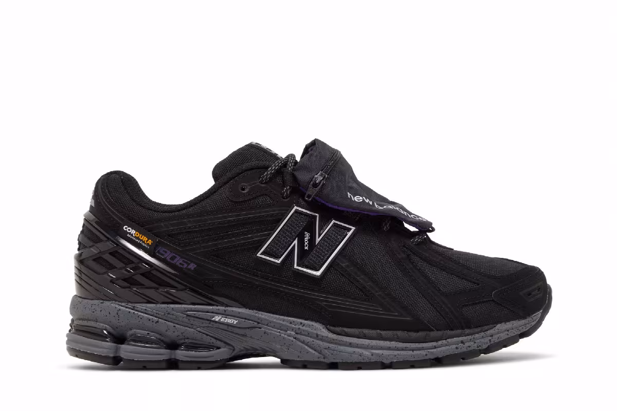 New Balance 1906R Cordura Pouch - Black, view 2