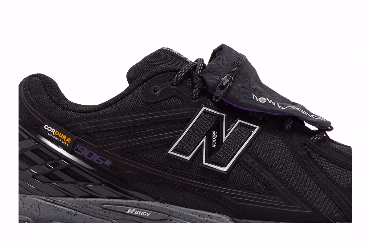 New Balance 1906R Cordura Pouch - Black, view 3