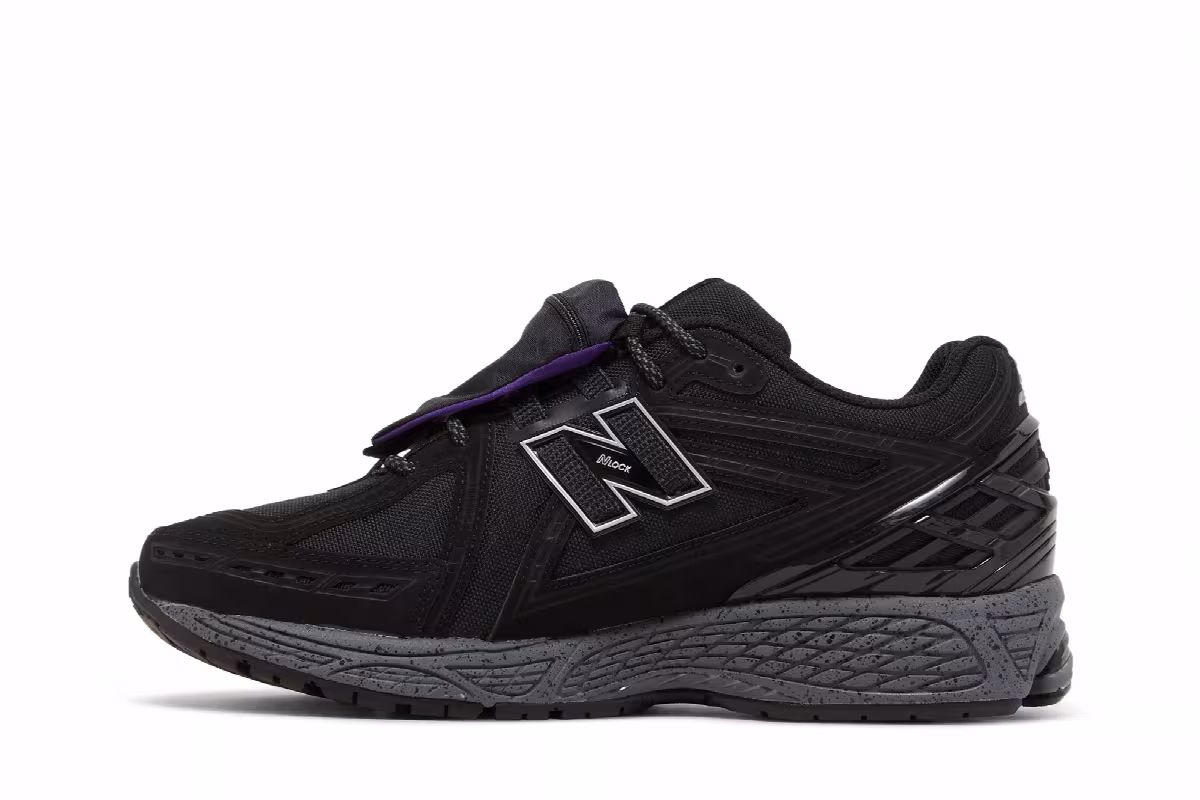 New Balance 1906R Cordura Pouch - Black, view 4