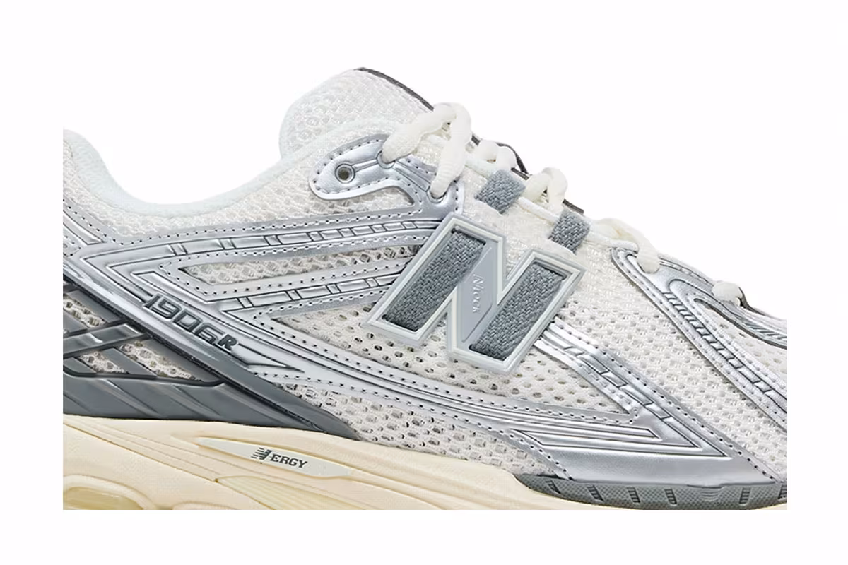 New Balance 1906R Grey Silver, view 3