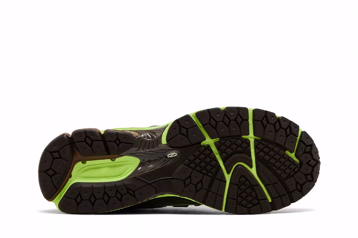 New Balance 1906R 20th Anniversary, view 5