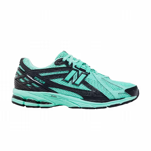 size? x New Balance 1906R 'Mint Green Black'