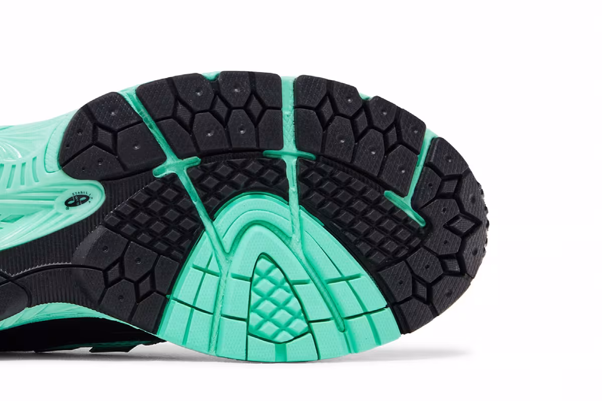 size? x New Balance 1906R Mint Green Black, view 6