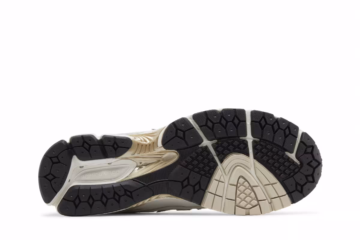 New Balance 1906R Reflection Timberwolf Gold, view 5
