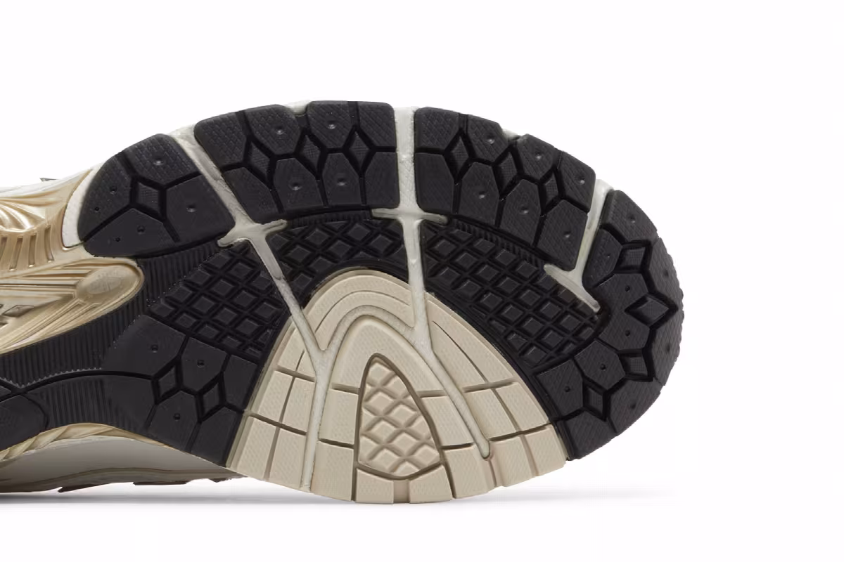 New Balance 1906R Reflection Timberwolf Gold, view 6
