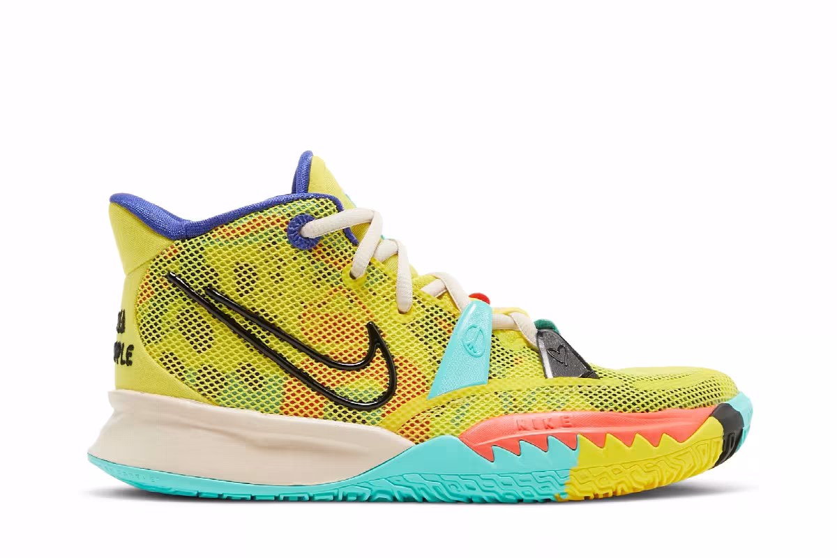 Nike Kyrie 7 GS 1 World 1 People, view 2