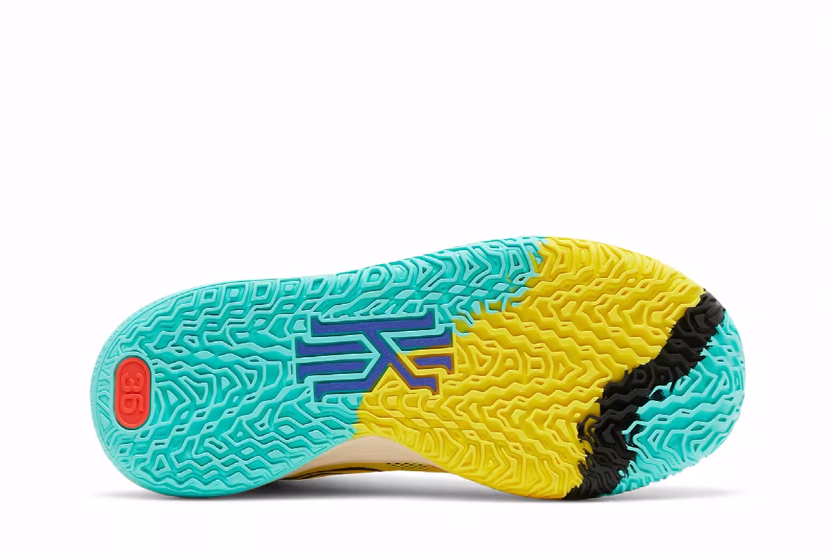 Nike Kyrie 7 GS 1 World 1 People, view 5
