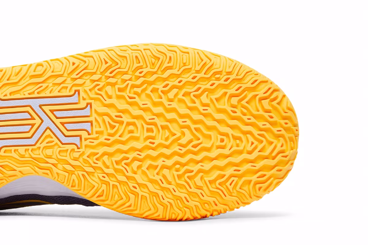 Nike Kyrie 7 GS Daybreak, view 6