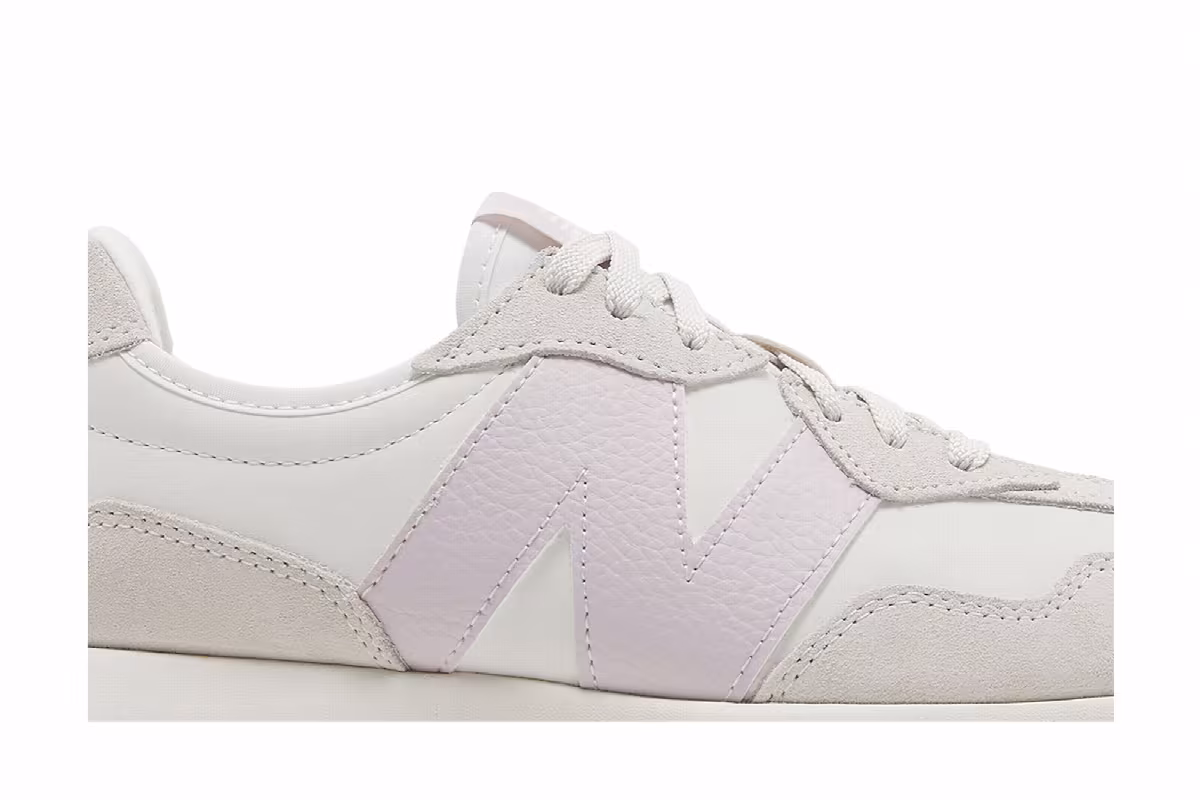 New Balance Women's 327 Moonbeam December Sky, view 3