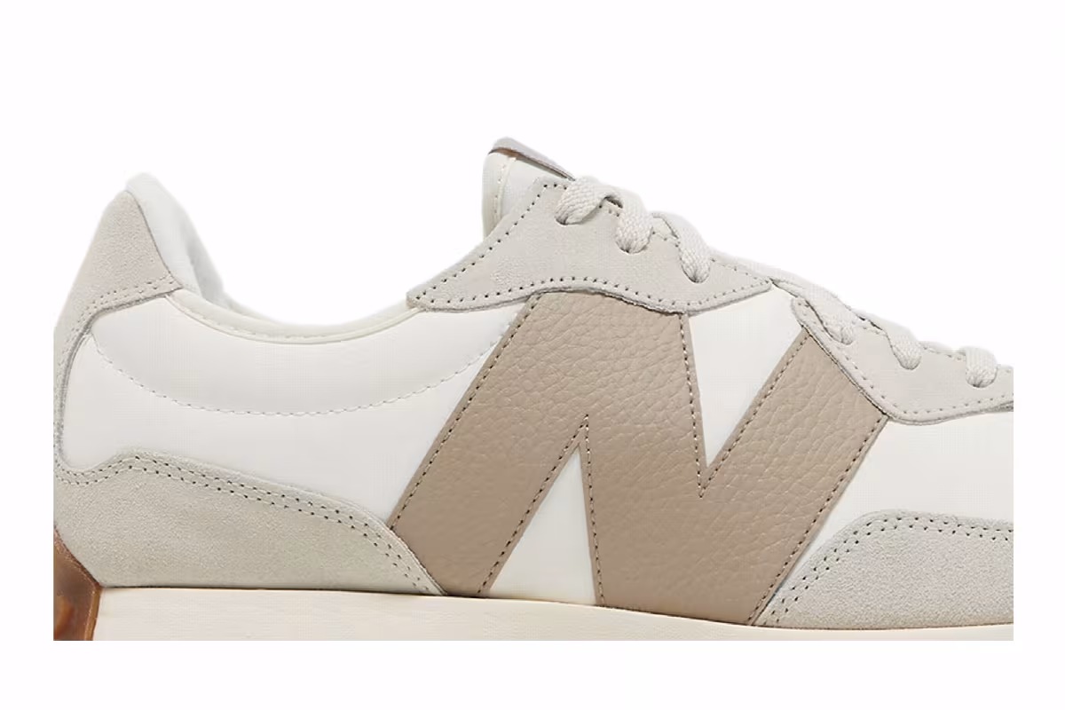 New Balance 327 Moonbeam Driftwood, view 3