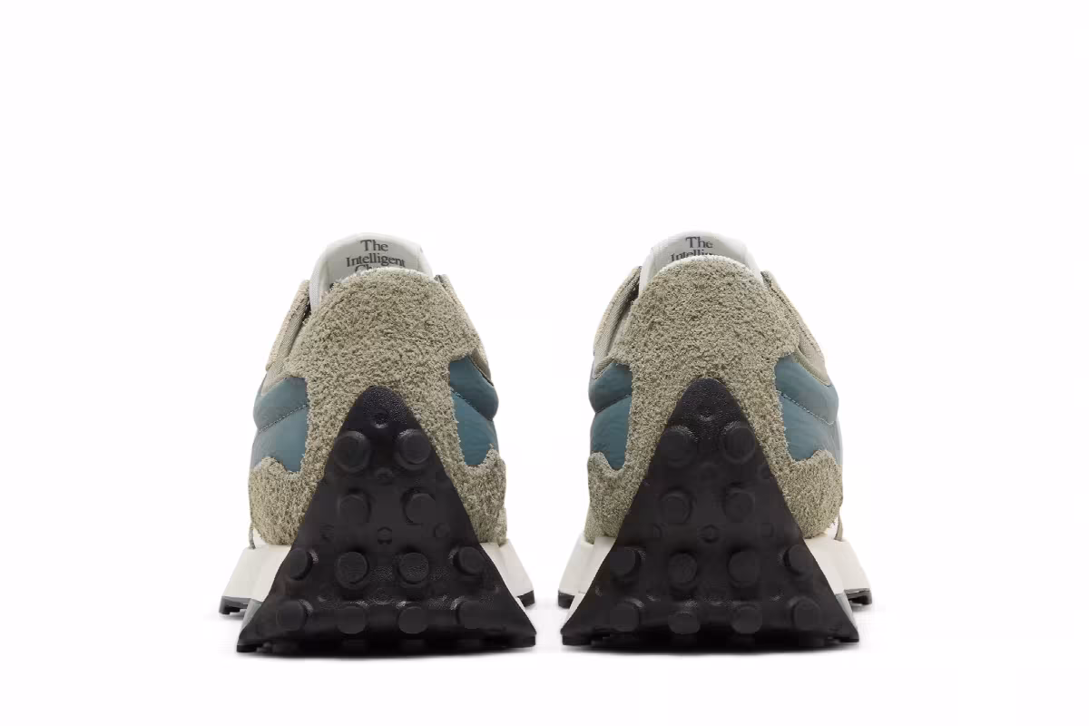 New Balance 327 Vetiver Trooper, view 7