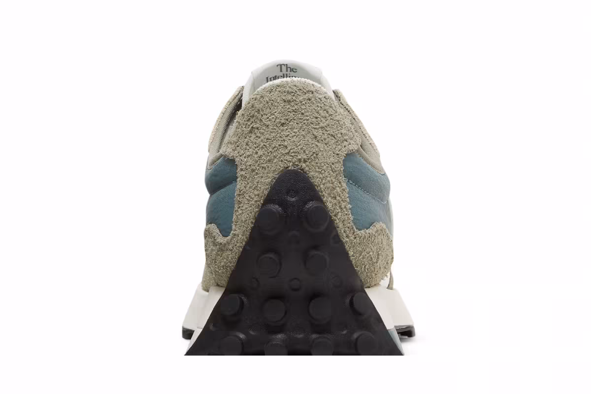 New Balance 327 Vetiver Trooper, view 8