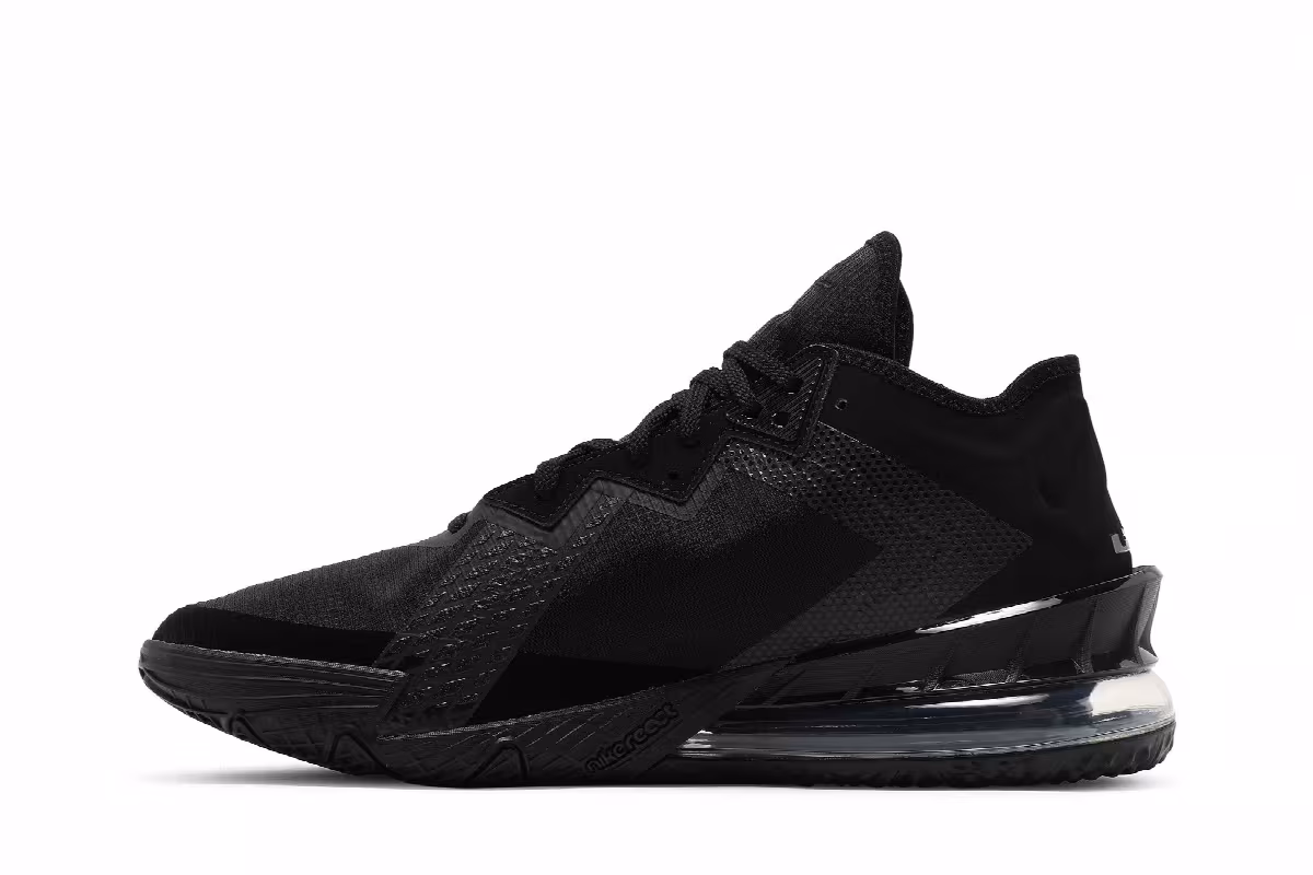Nike LeBron 18 Low Zero Dark 23, view 4