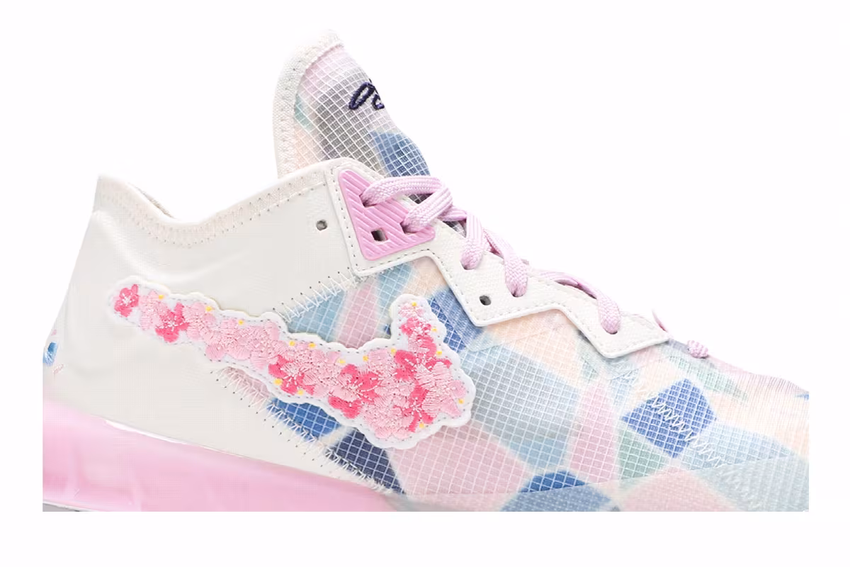atmos x Nike LeBron 18 Low Cherry Blossom, view 3