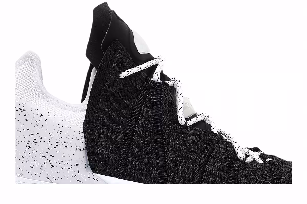 Nike LeBron 18 Black White Gum, view 3