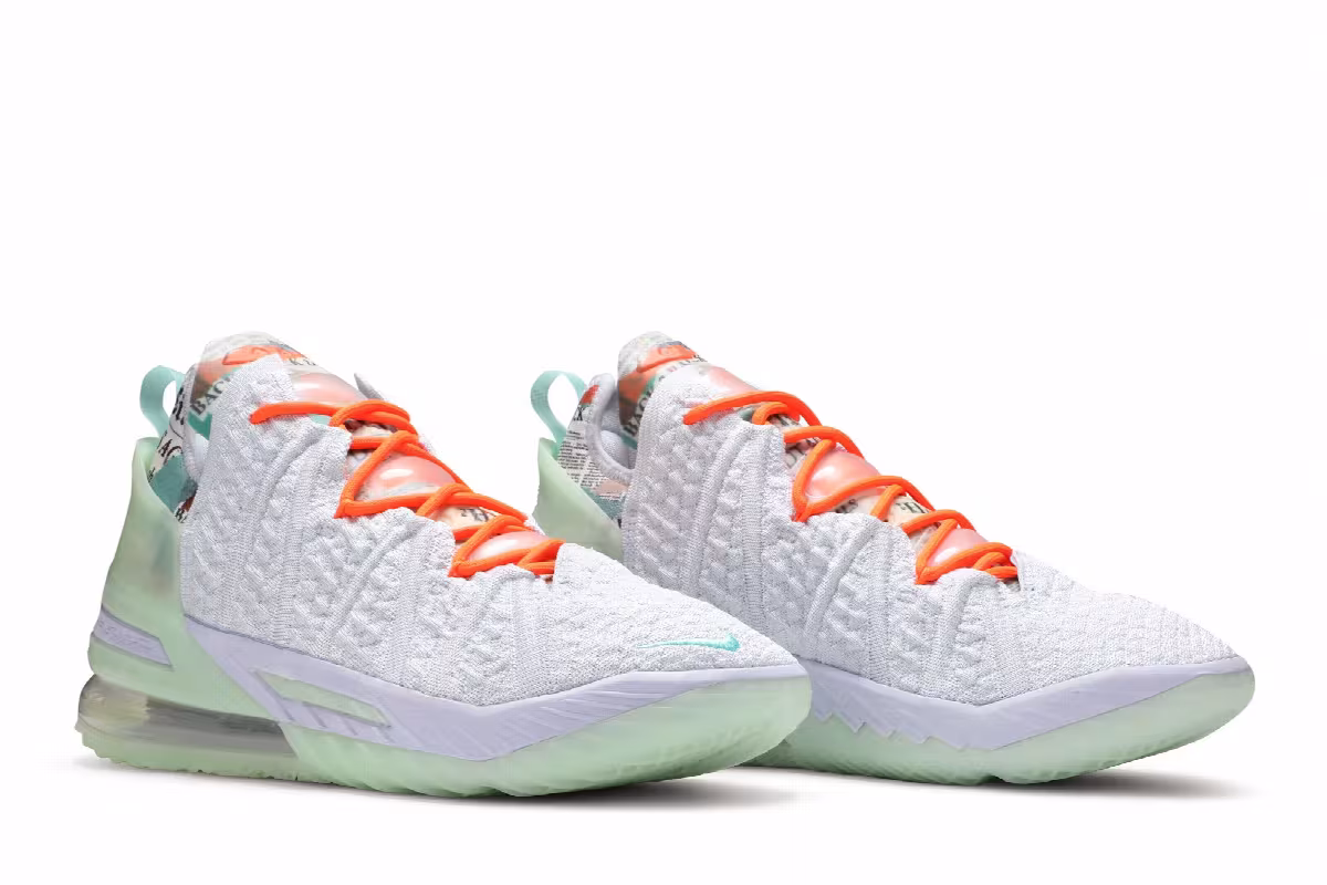 Diana Taurasi x Nike LeBron 18 GOAT Vision, view 9