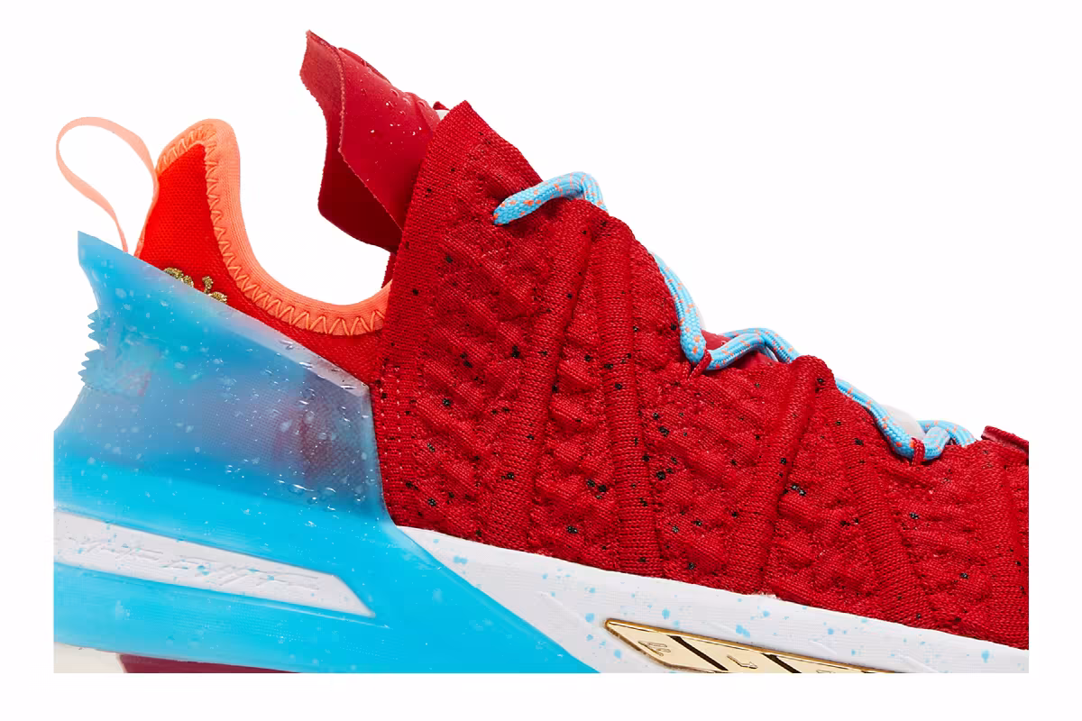 Nike LeBron 18 EP Chinese New Year, view 3