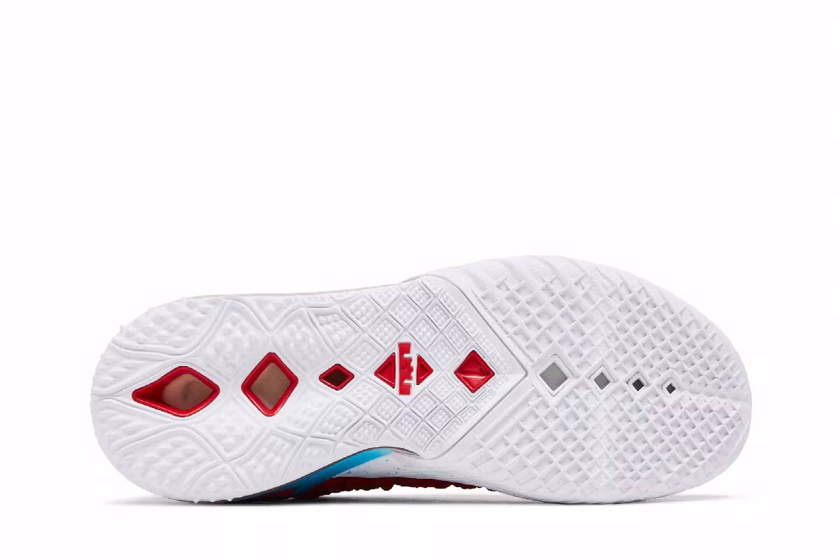 Nike LeBron 18 EP Chinese New Year, view 5
