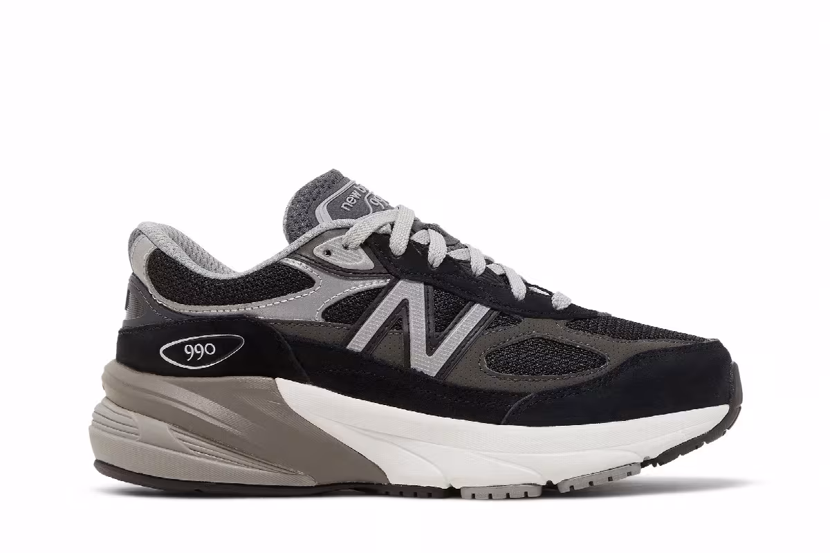 New Balance 990v6 Big Kid Black Silver, view 2