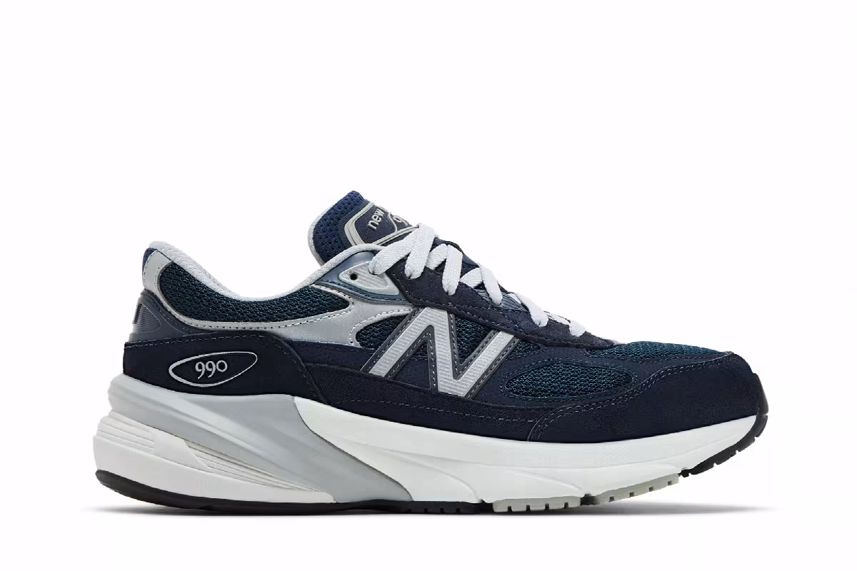 New Balance 990v6 Big Kid Navy, view 2