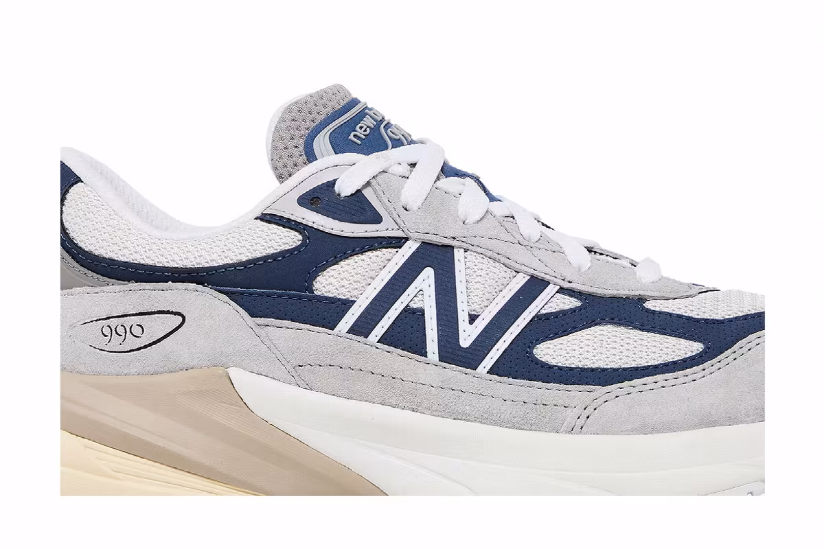 New Balance 990v6 Big Kid Grey Day 2023, view 3