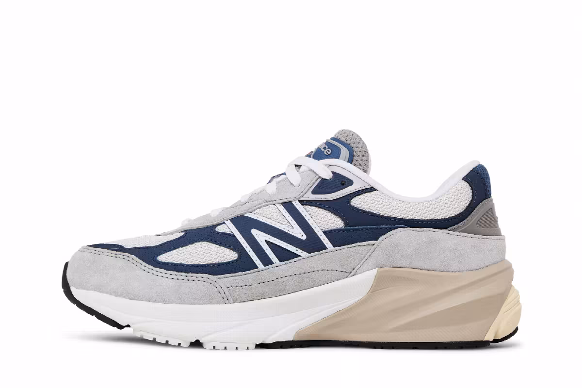 New Balance 990v6 Big Kid Grey Day 2023, view 4