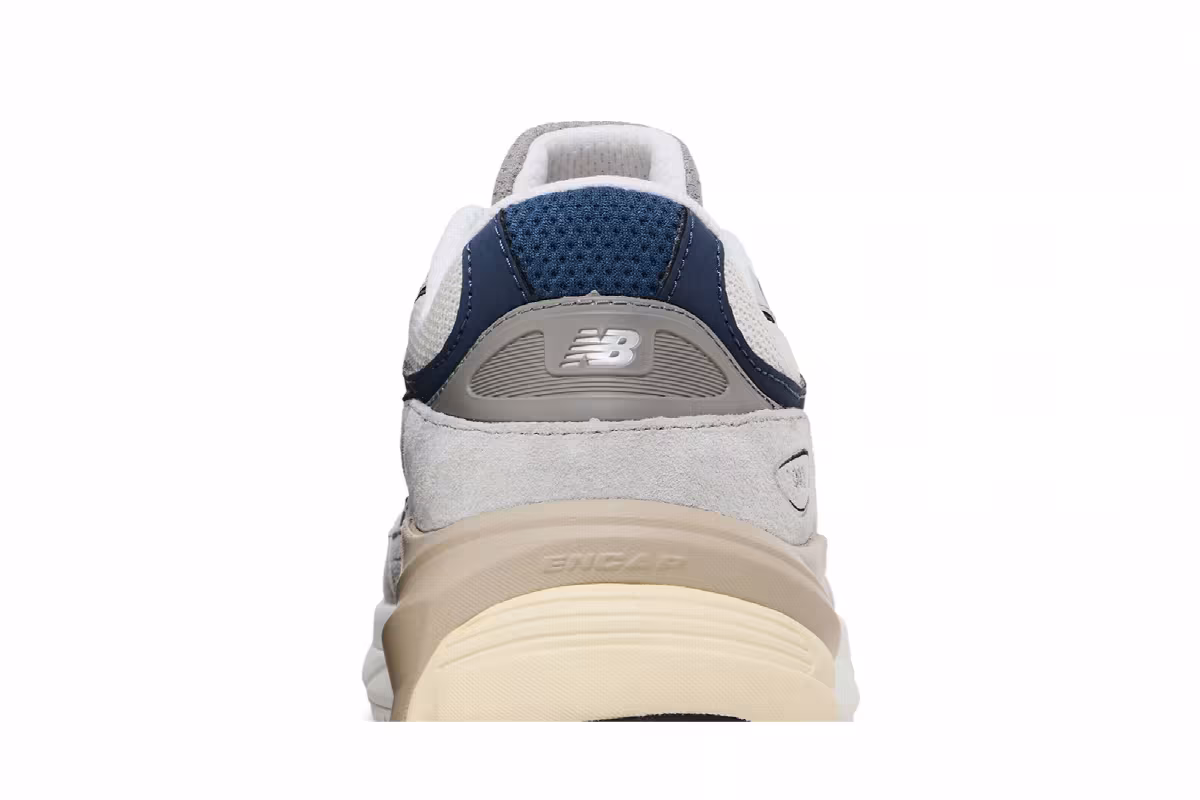New Balance 990v6 Big Kid Grey Day 2023, view 8