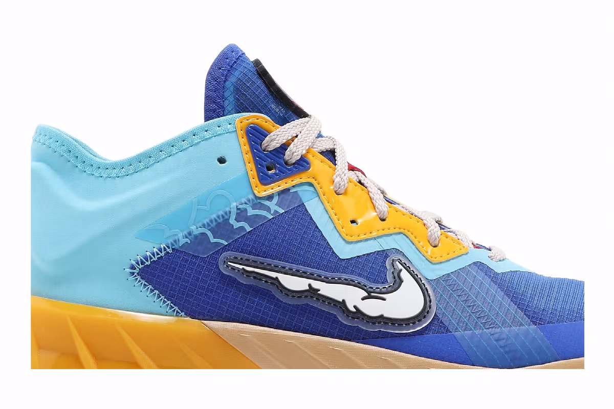 Space Jam x LeBron 18 Low GS Wile E. x Roadrunner, view 3