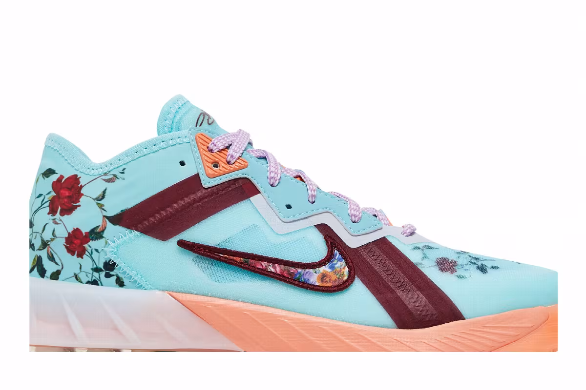 Mimi Plange x Nike LeBron 18 Low GS Daughters, view 3