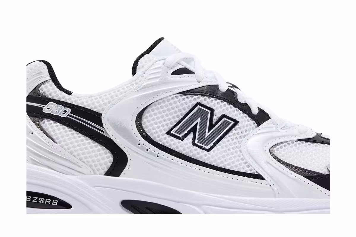 New Balance 530 White Silver Metallic, view 3