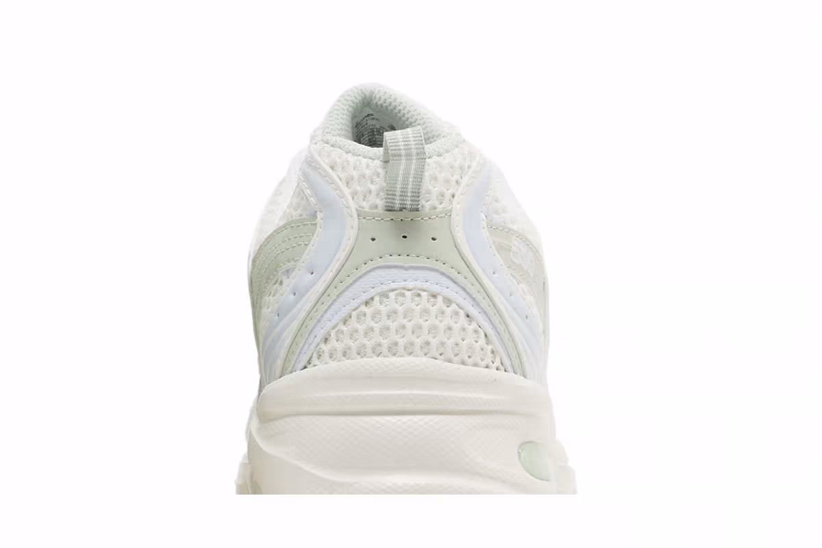New Balance 530 Ice Blue Silver Moss, view 8