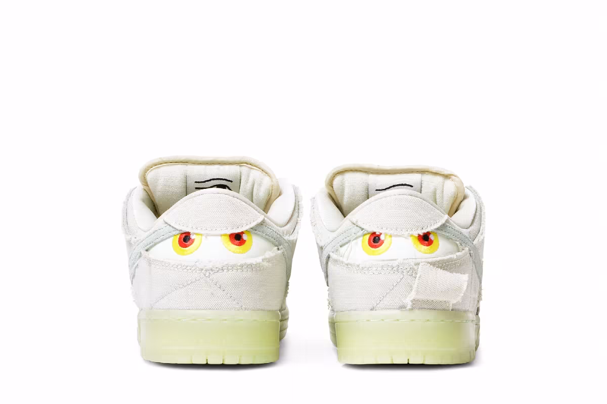 Nike Dunk Low SB Mummy, view 7