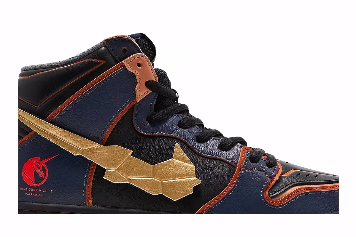 Gundam x Nike Dunk High SB Project Unicorn - Banshee Norn, view 3