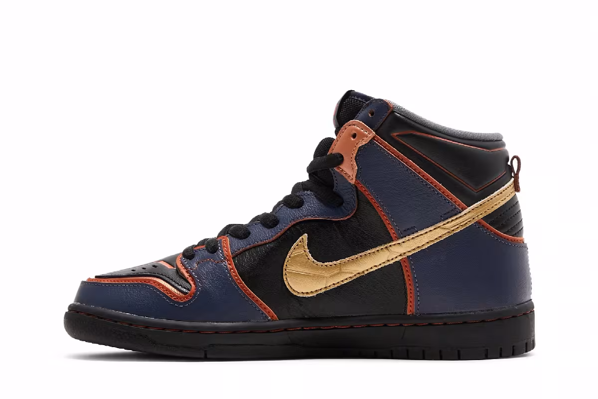 Gundam x Nike Dunk High SB Project Unicorn - Banshee Norn, view 4