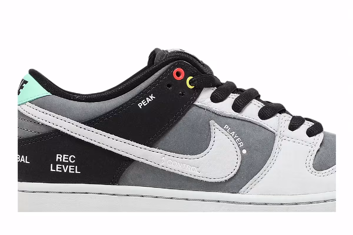 Nike Dunk Low SB Camcorder, view 3