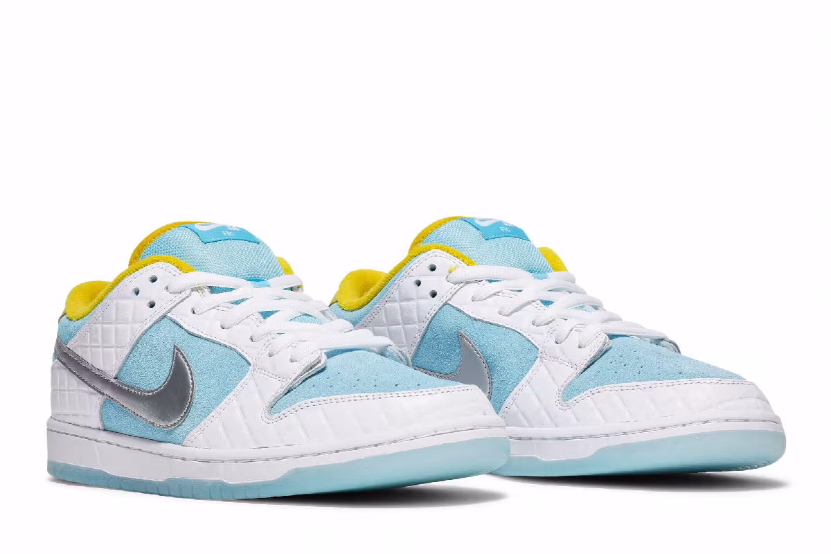 FTC x Nike Dunk Low SB Lagoon Pulse, view 9