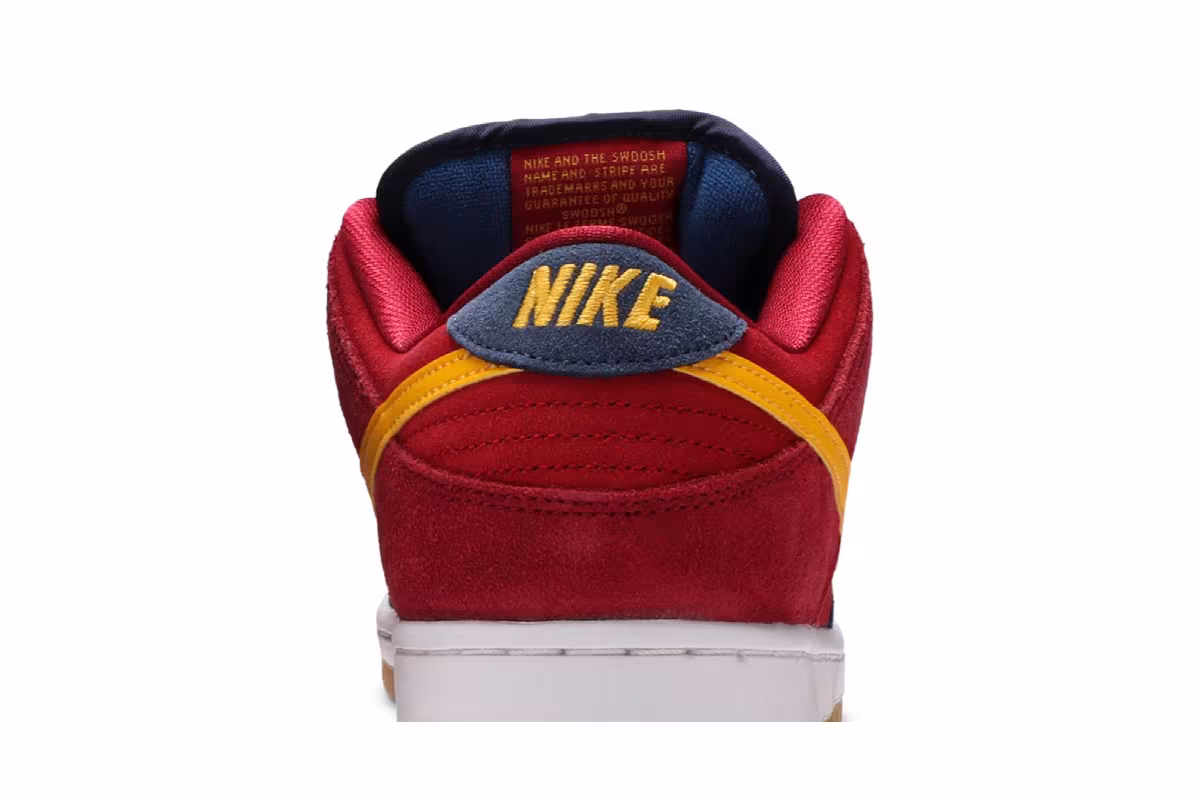 Nike Dunk Low SB Catalonia, view 8