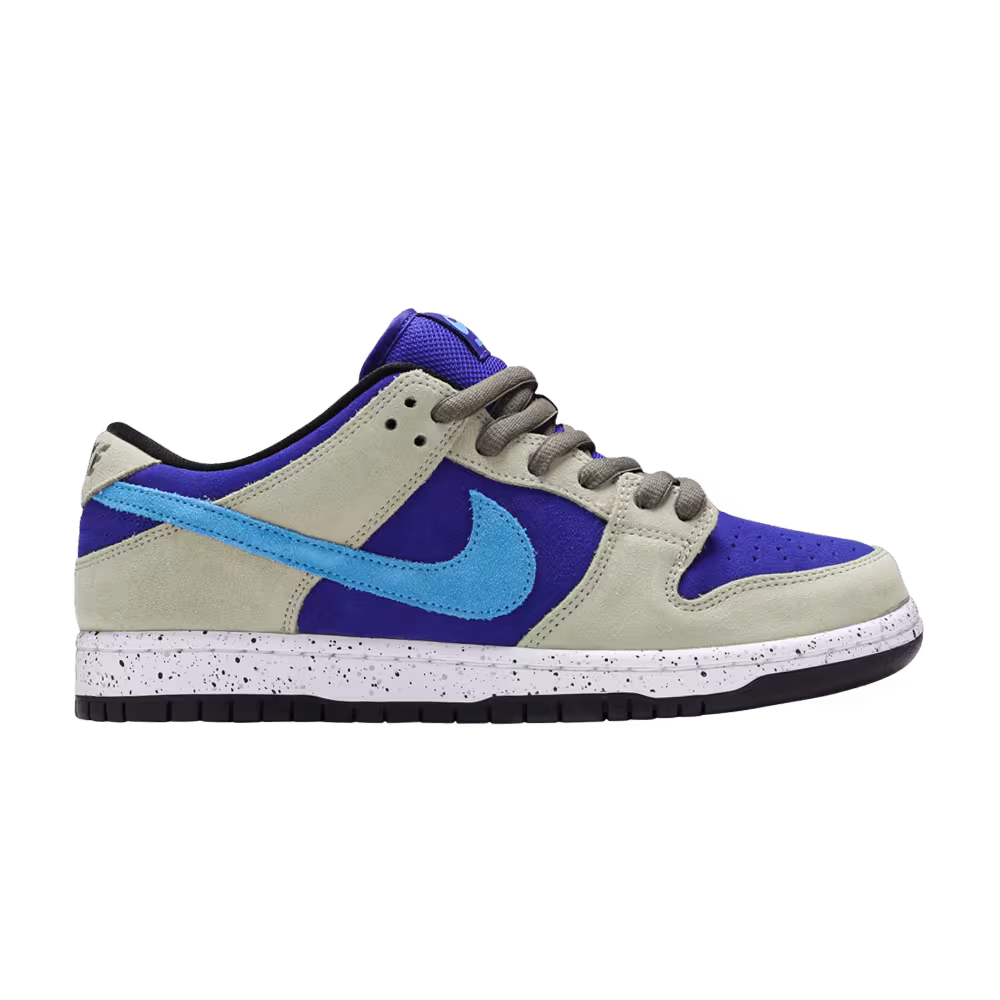Nike Dunk Low SB ACG Celadon
