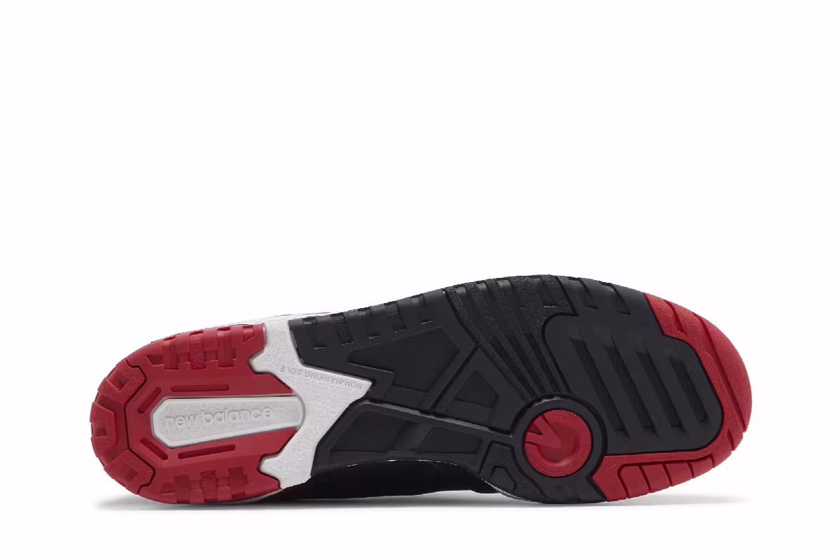 New Balance 650R Black Red, view 5
