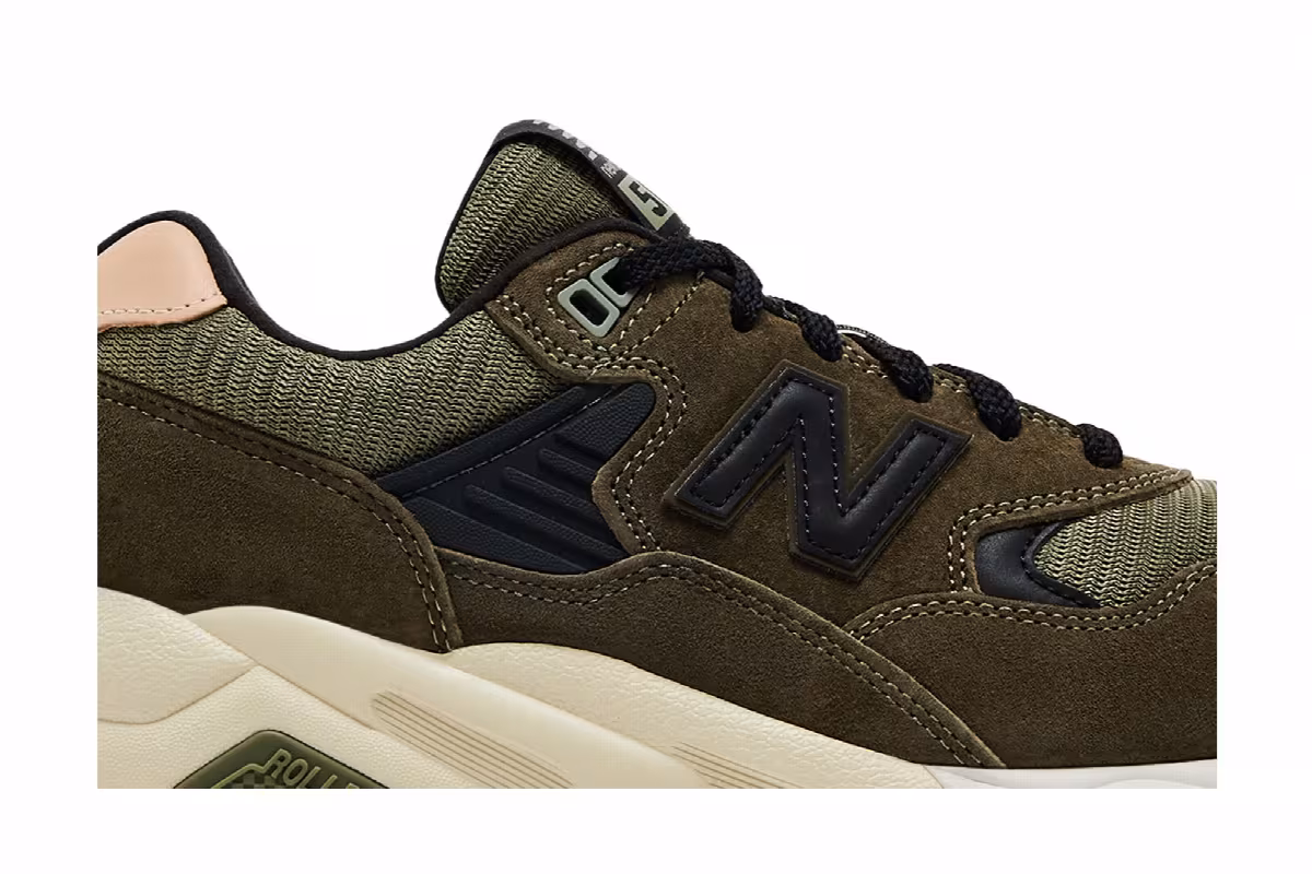 New Balance 580 Dark Olivine, view 3