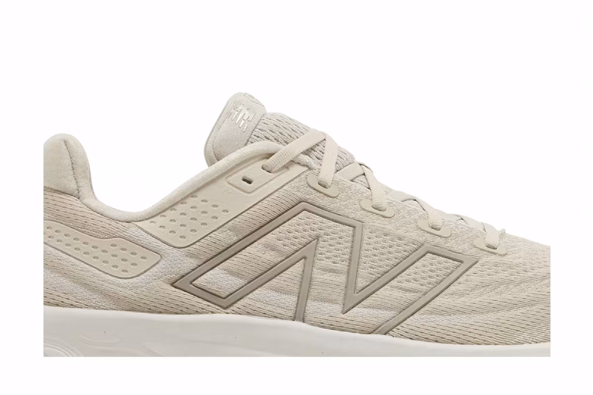 New Balance Fresh Foam X 1080v13 Timberwolf Reflection, view 3