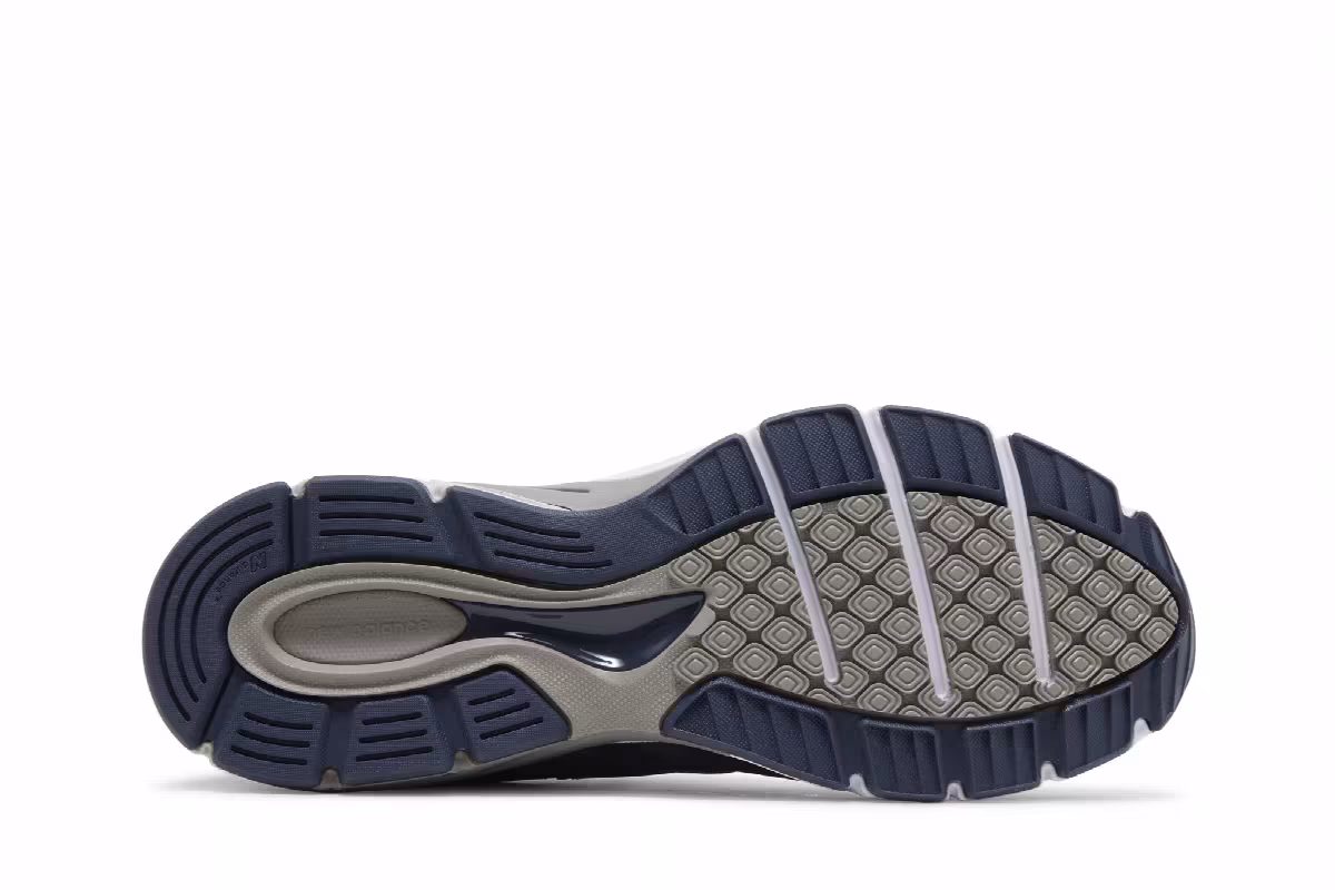 New Balance 990v4 Made in USA Navy 2023, view 5