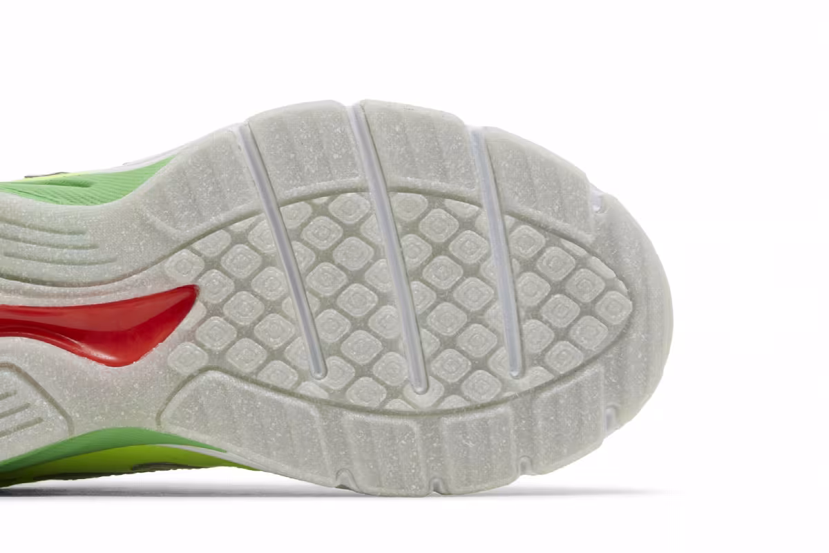 DTLR x New Balance 990v4 Big Kid Festive, view 6