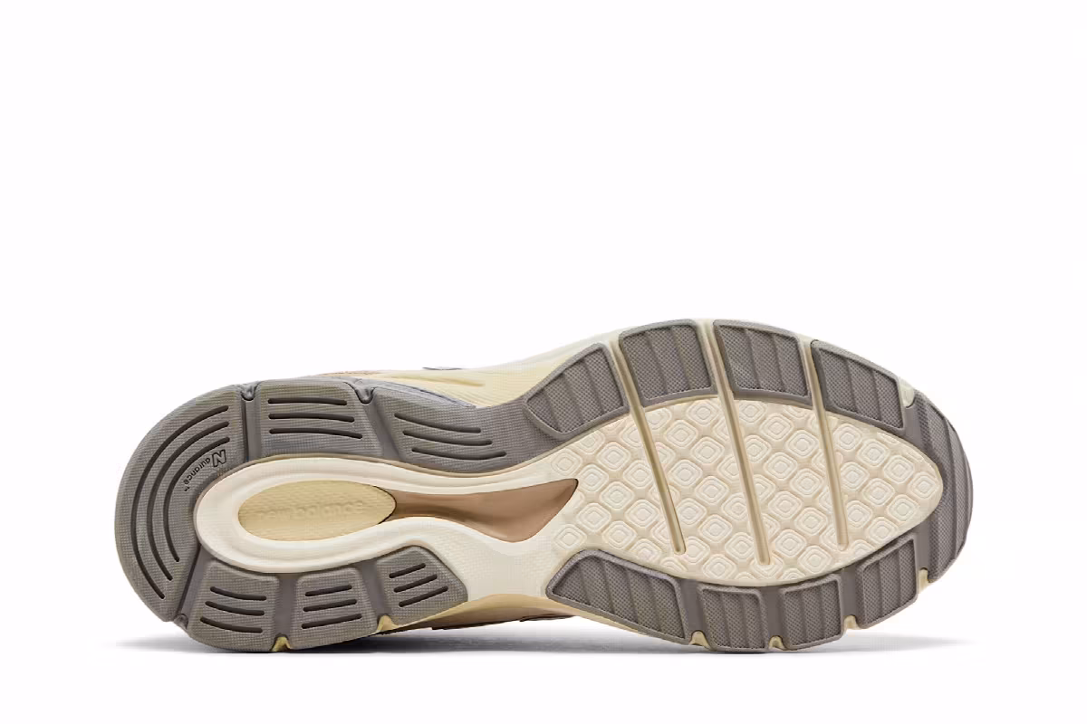 New Balance Teddy Santis x 990v4 Big Kid Wide Limestone, view 5