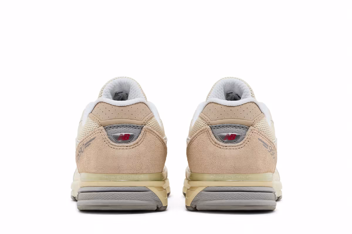 New Balance Teddy Santis x 990v4 Big Kid Wide Limestone, view 7