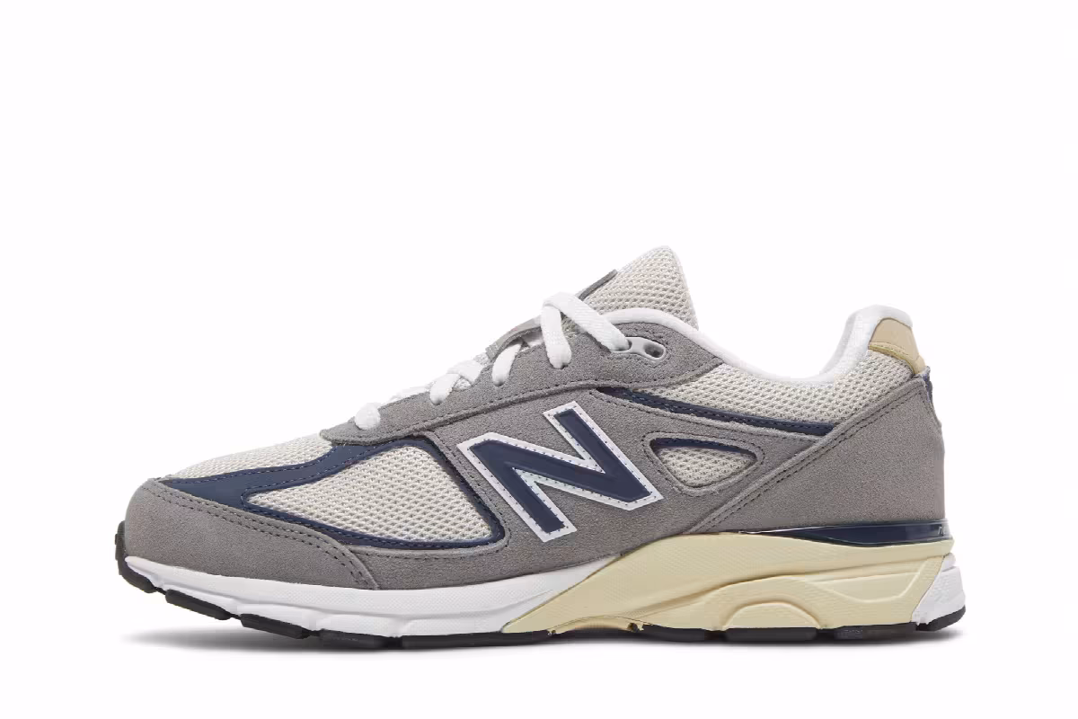 New Balance 990v4 Big Kid Grey Day 2023, view 4