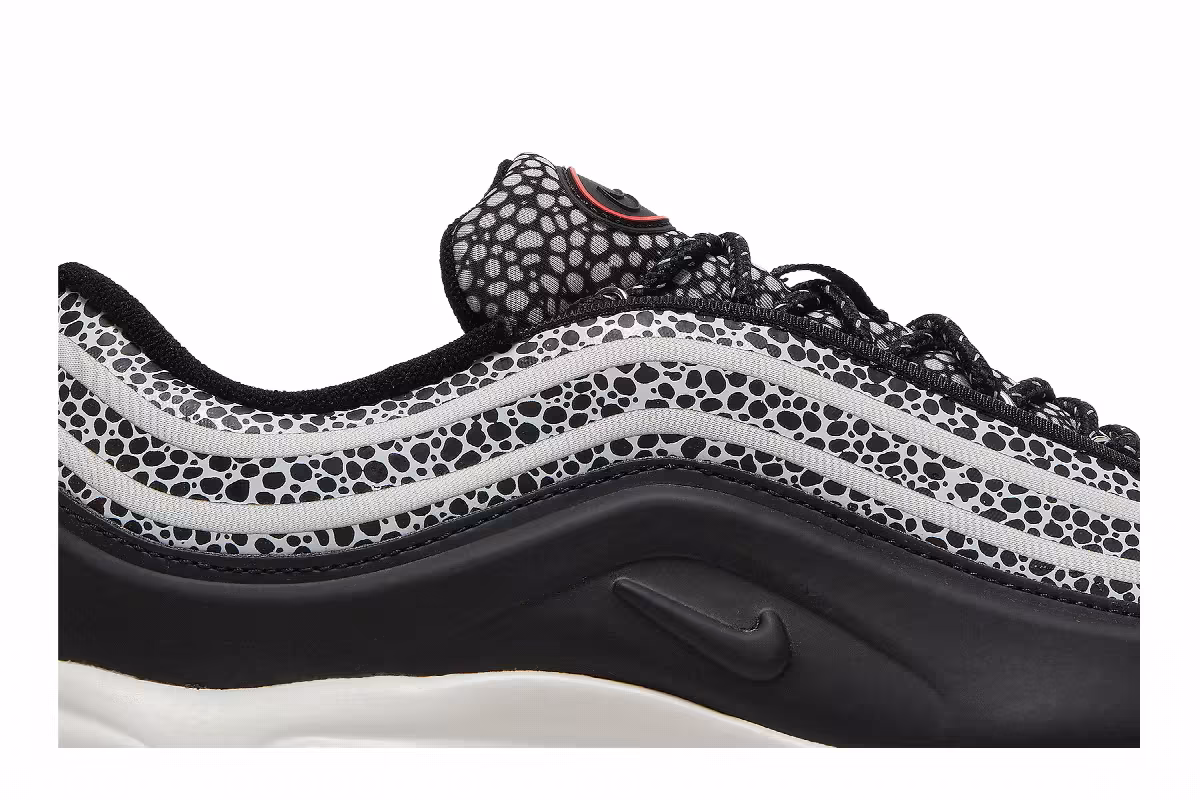 Nike Women's Air Max 97 SE Safari, view 3