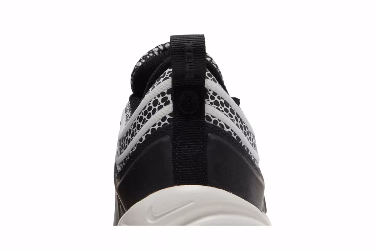Nike Women's Air Max 97 SE Safari, view 8